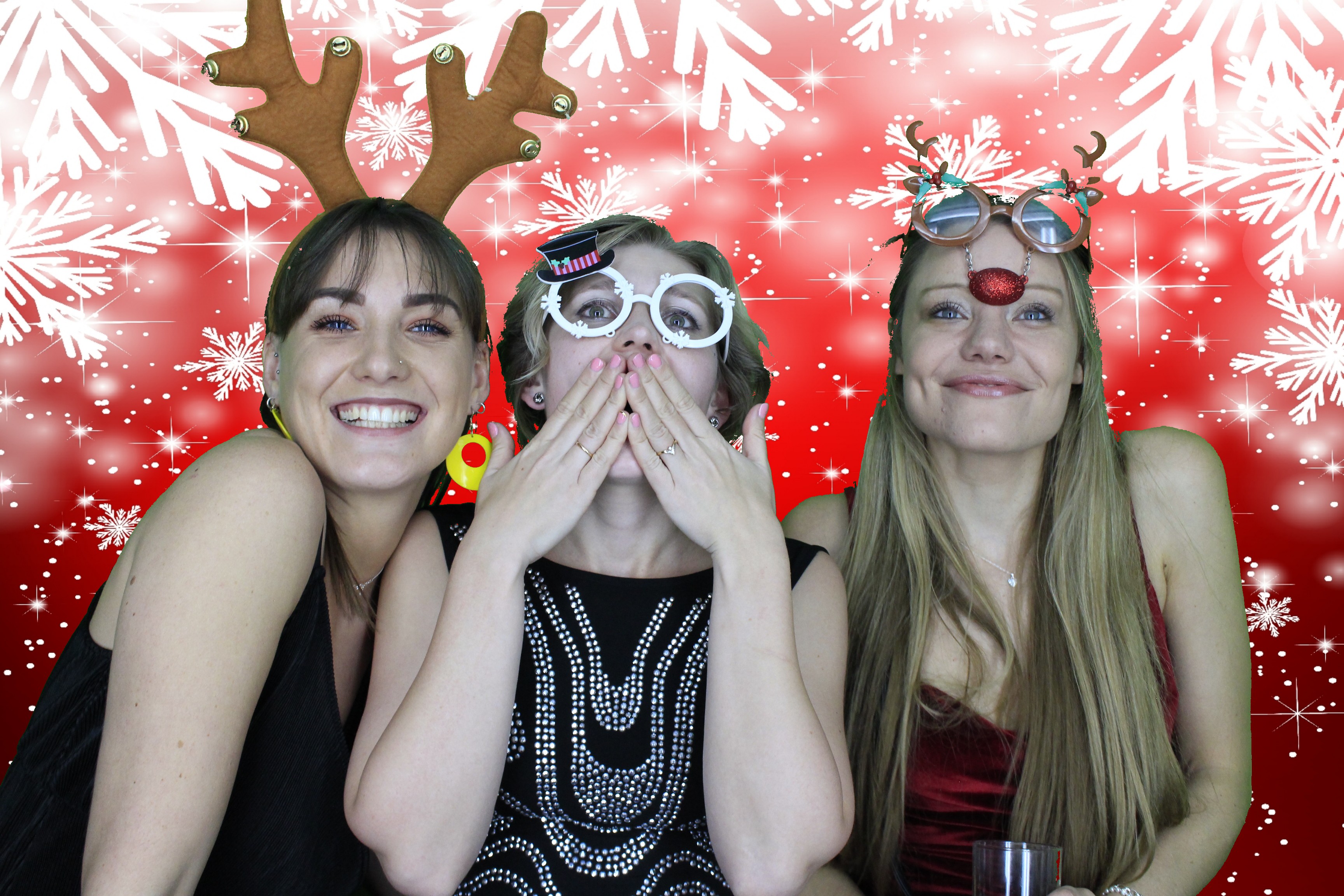 Acosta Europe Christmas Party 2018 | View more photos from the event at gallery.myphotoboothexperience.co.uk/u/MyPhotoBoothExperienceLtd/Acosta-Europe-Christmas-Party-2018